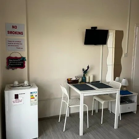 Lucky 5 Apartment Paralimni