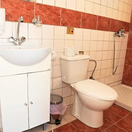 Lucky 5 Apartment Paralimni